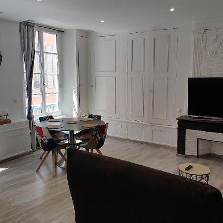 Appartement F2 Dans Le Centre Historique Le Puy-en-Velay Εξωτερικό φωτογραφία